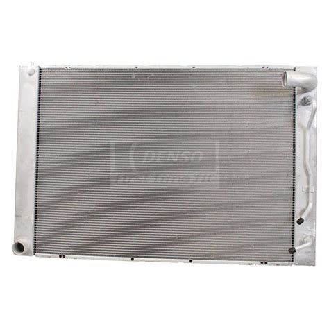 radiator toyota sienna 2004